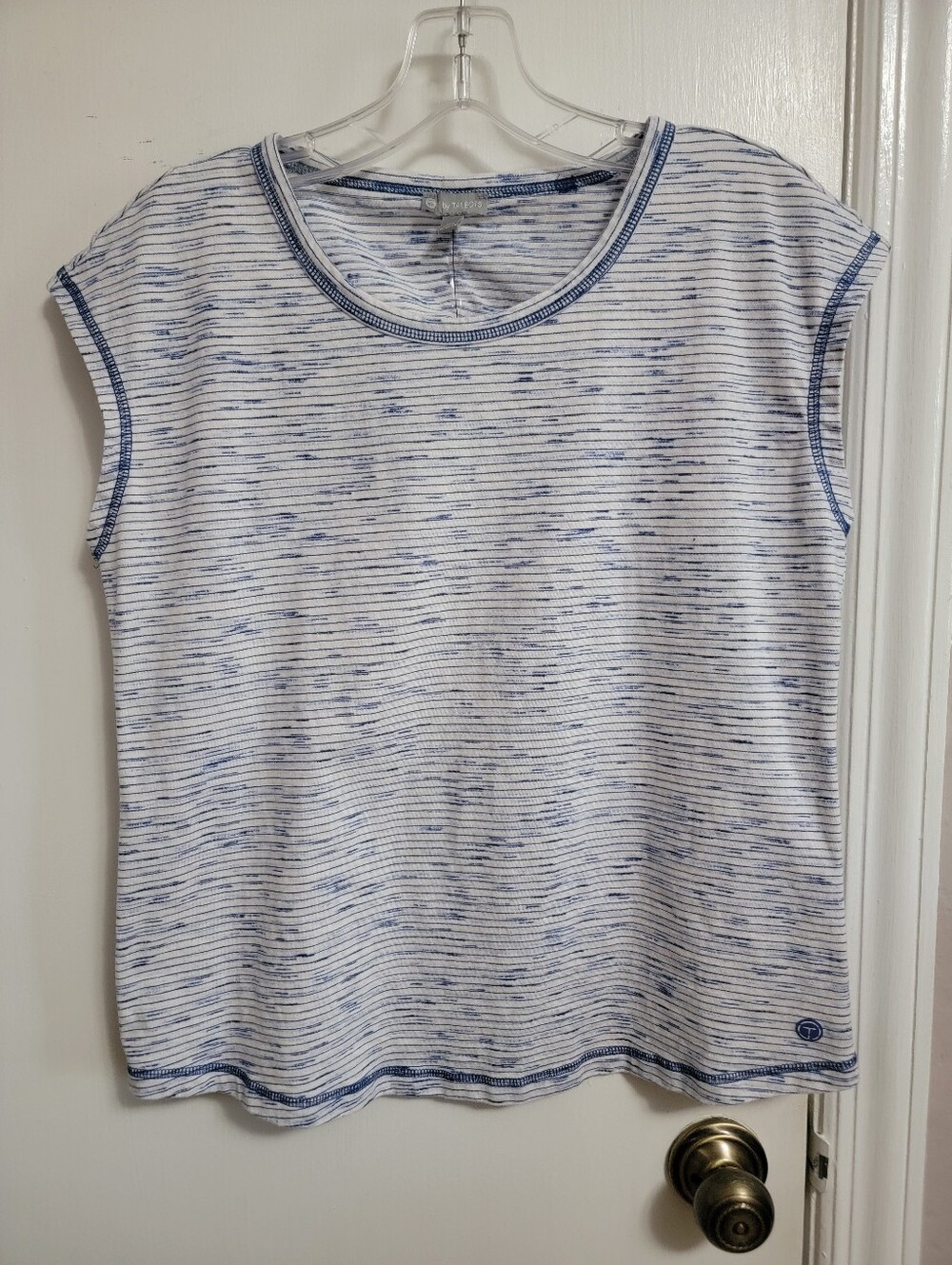 T By Talbots activewear sleeveless top in blue